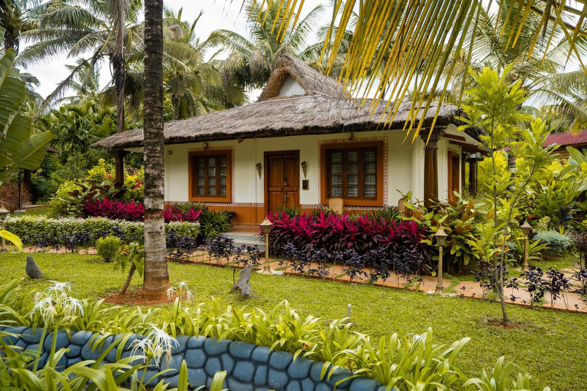 Tropical Villages Chāmundi Esterno foto