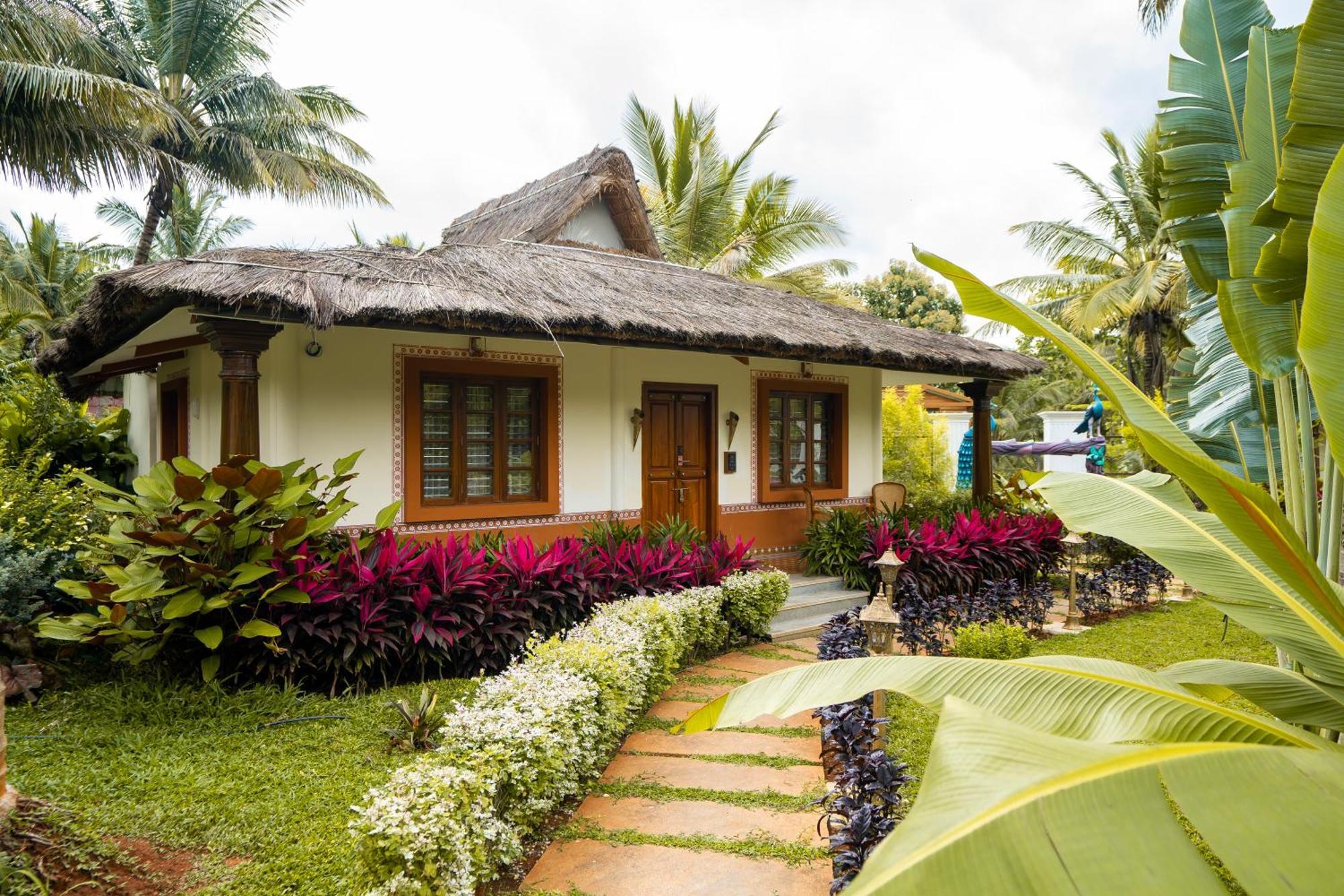 Tropical Villages Chāmundi Esterno foto