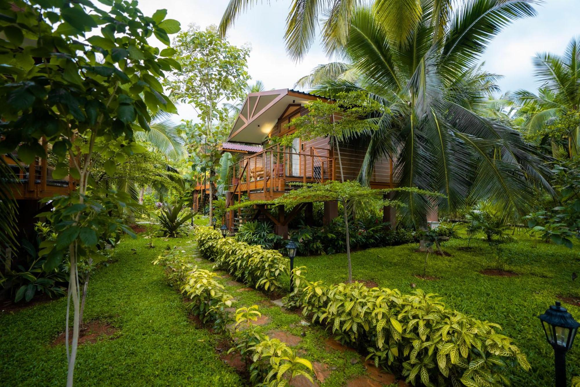 Tropical Villages Chāmundi Esterno foto